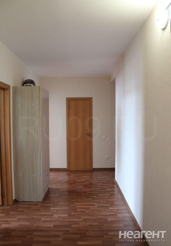 Сдается 2-х комнатная квартира, 66 м²