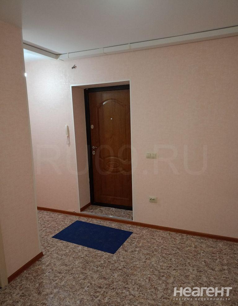 Продается 1-комнатная квартира, 28 м²