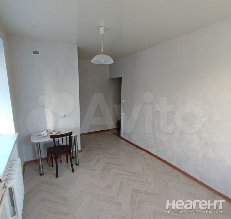 Продается 1-комнатная квартира, 17 м²