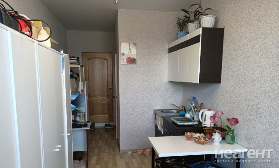 Продается 1-комнатная квартира, 18 м²