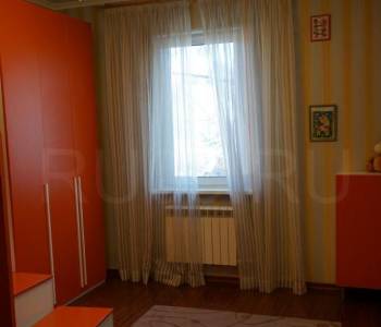 Продается Дом, 280 м²