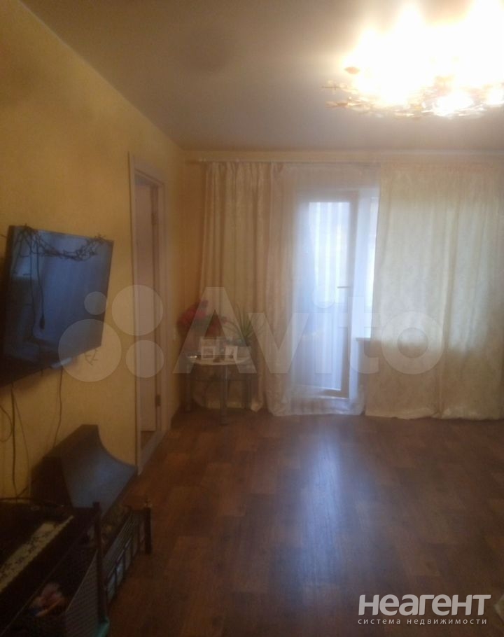 Продается 3-х комнатная квартира, 62 м²