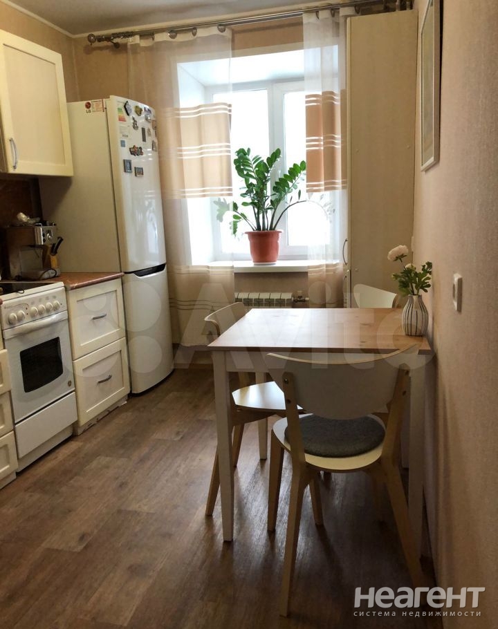 Продается 3-х комнатная квартира, 64,4 м²