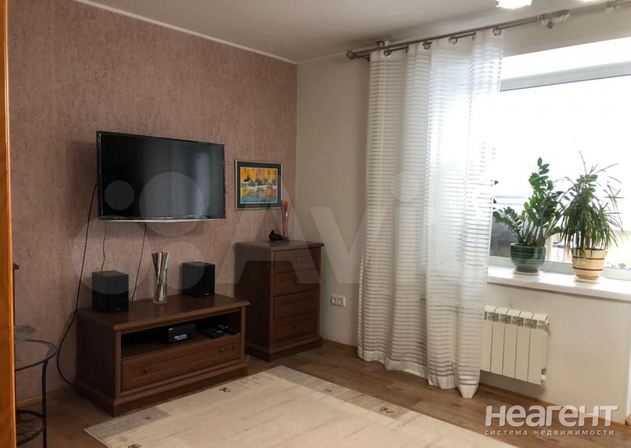 Продается 3-х комнатная квартира, 64,4 м²