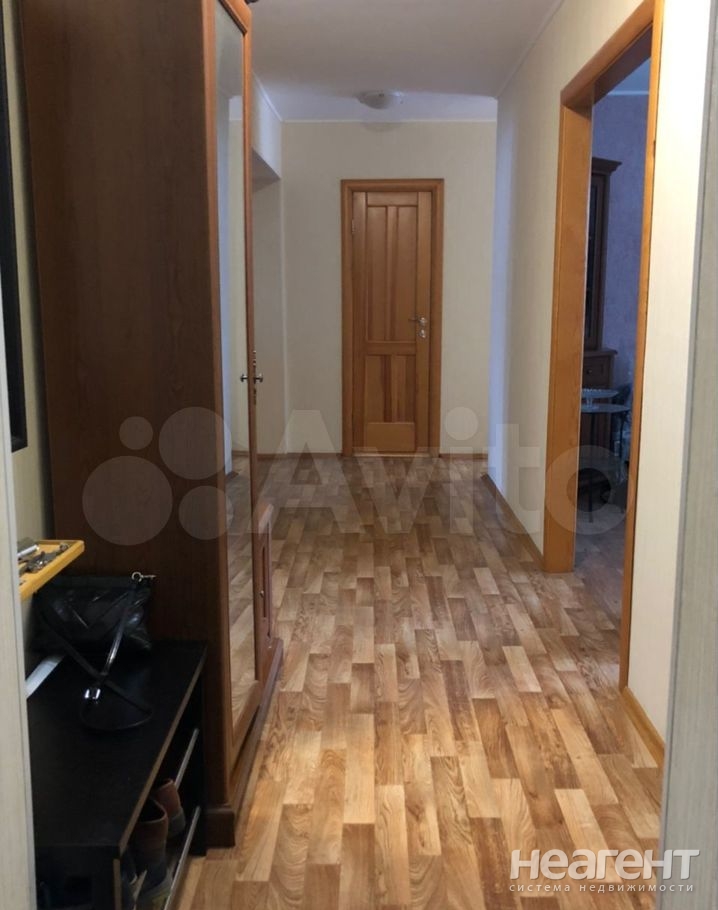 Продается 3-х комнатная квартира, 64,4 м²