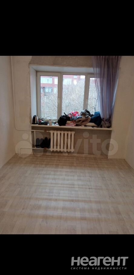 Продается 1-комнатная квартира, 12,8 м²