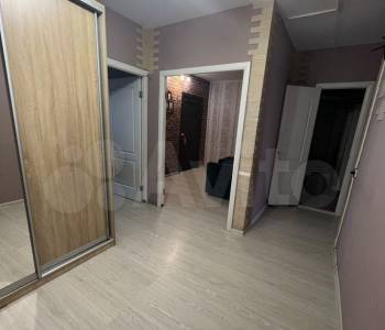 Продается 2-х комнатная квартира, 225 м²