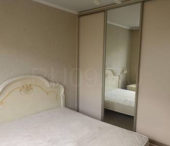 Продается Многокомнатная квартира, 71 м²