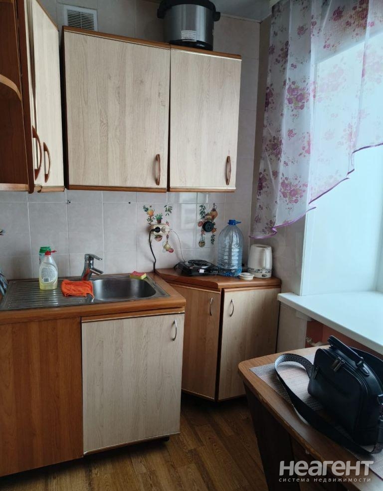 Продается 3-х комнатная квартира, 57 м²