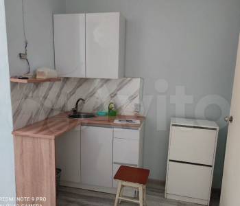 Продается 1-комнатная квартира, 13,6 м²