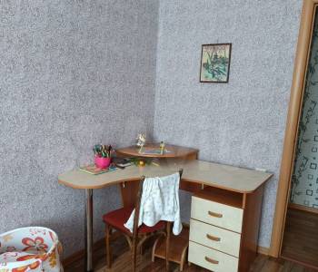 Продается 3-х комнатная квартира, 57,7 м²