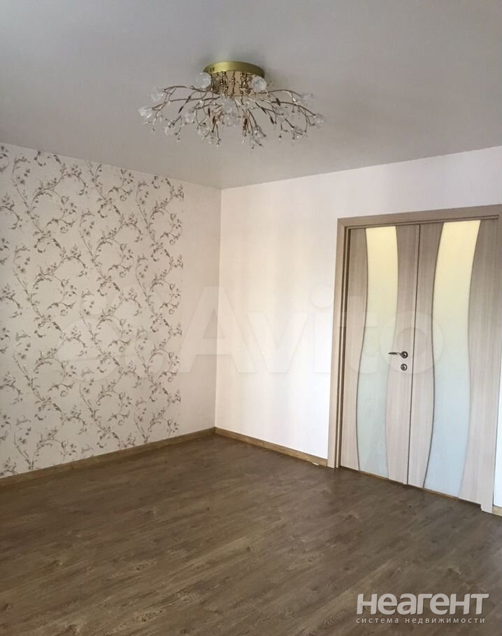 Продается Многокомнатная квартира, 78 м²