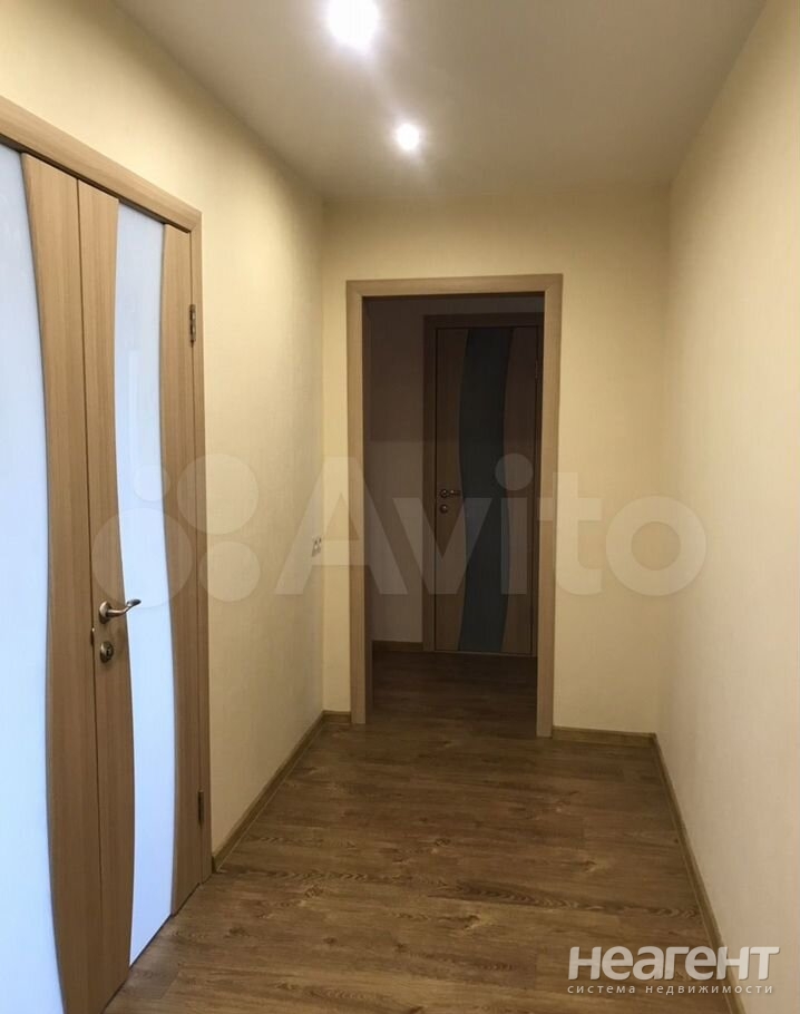 Продается Многокомнатная квартира, 78 м²