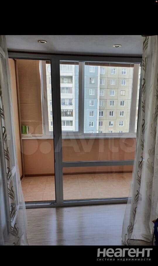 Продается 1-комнатная квартира, 50 м²