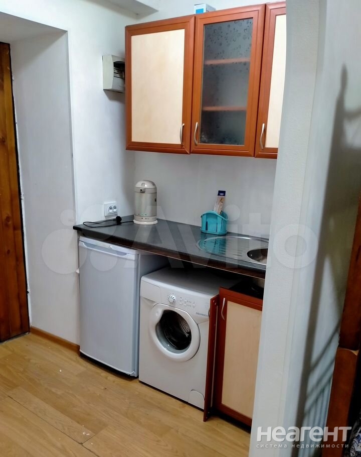 Продается 1-комнатная квартира, 18 м²