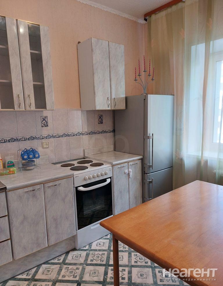 Продается 1-комнатная квартира, 34 м²