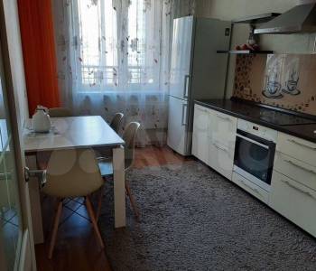 Сдается 2-х комнатная квартира, 59 м²