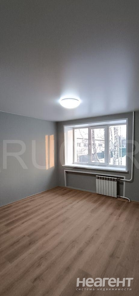 Продается 1-комнатная квартира, 18 м²