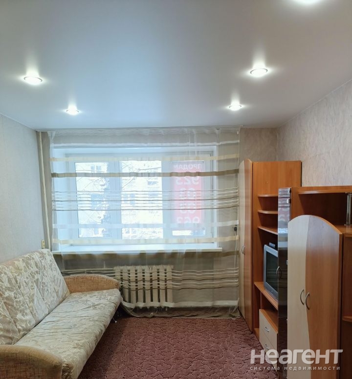 Продается 1-комнатная квартира, 14,4 м²