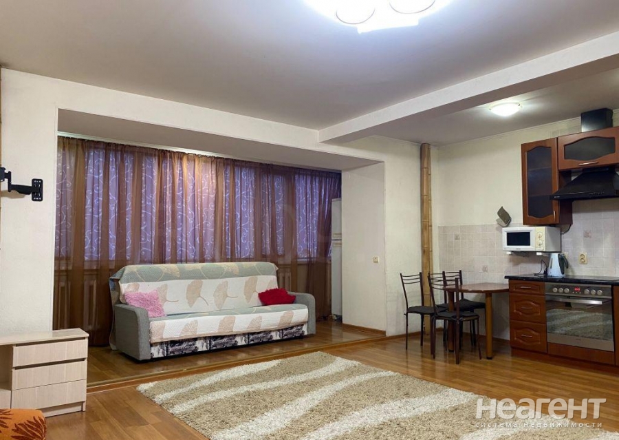 Сдается 2-х комнатная квартира, 56 м²