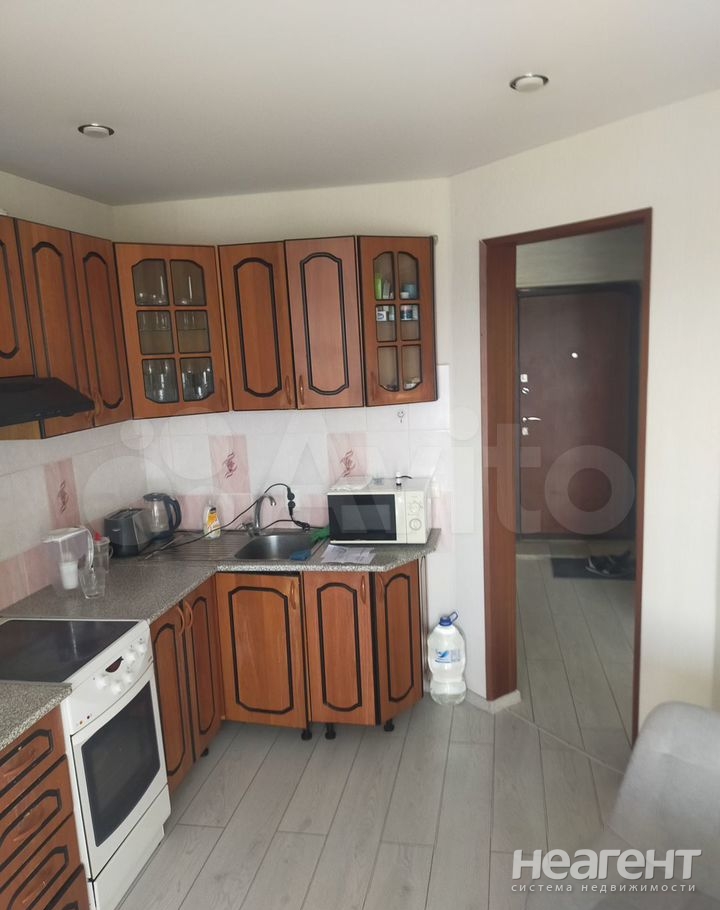 Продается 1-комнатная квартира, 36 м²