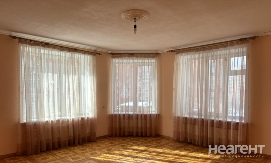 Продается 3-х комнатная квартира, 90,3 м²