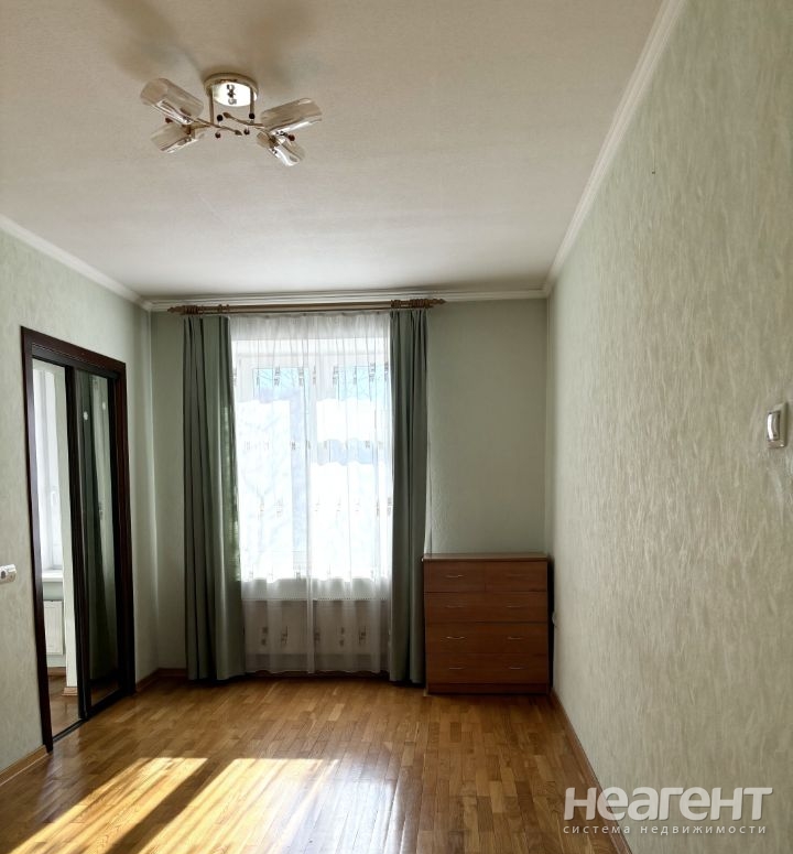 Продается 3-х комнатная квартира, 90,3 м²