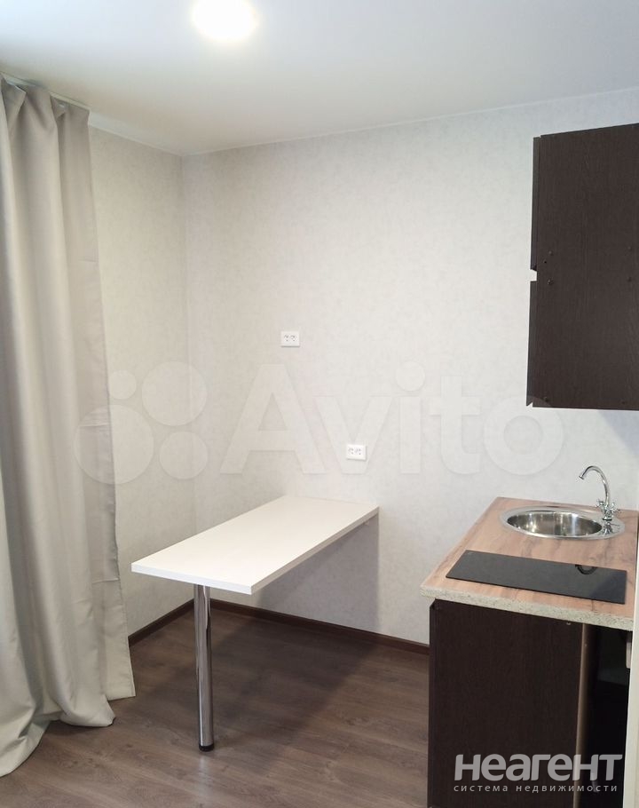 Продается 1-комнатная квартира, 18 м²