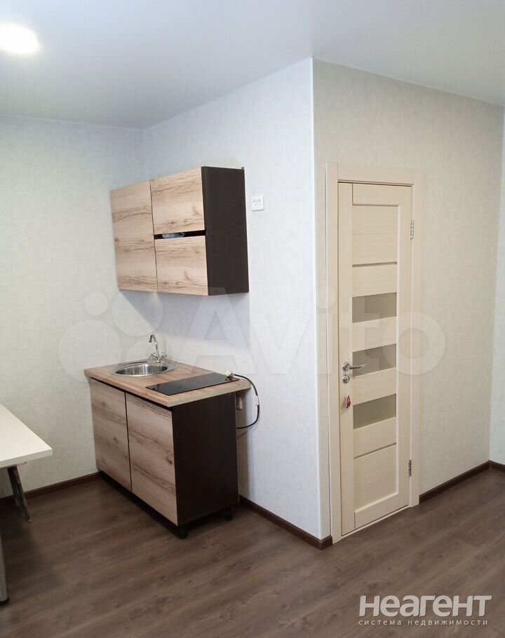 Продается 1-комнатная квартира, 18 м²