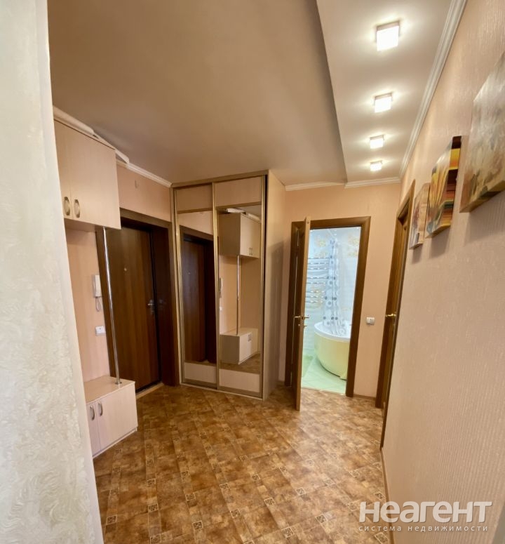 Продается 2-х комнатная квартира, 52 м²