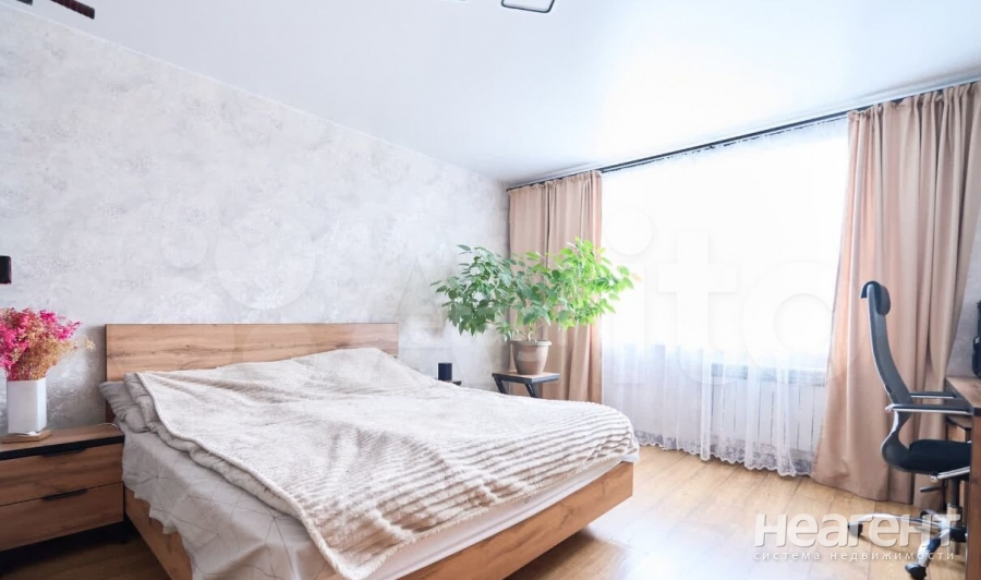 Продается 3-х комнатная квартира, 78 м²