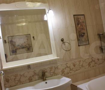 Продается 3-х комнатная квартира, 98 м²