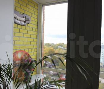 Продается 3-х комнатная квартира, 98 м²