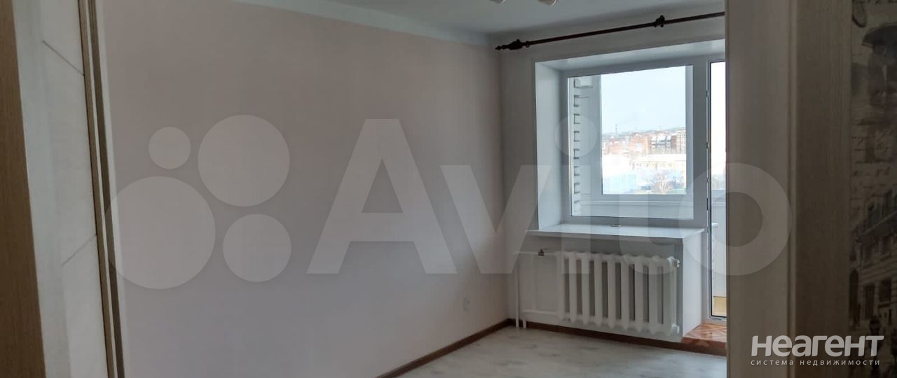 Продается 1-комнатная квартира, 38 м²