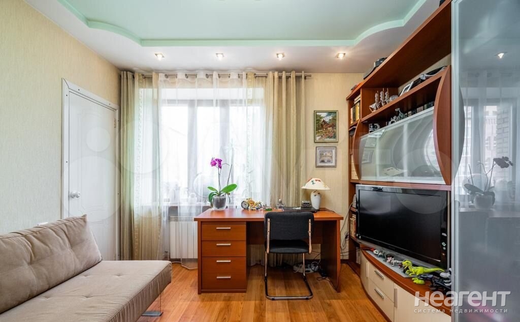 Продается 3-х комнатная квартира, 106,6 м²