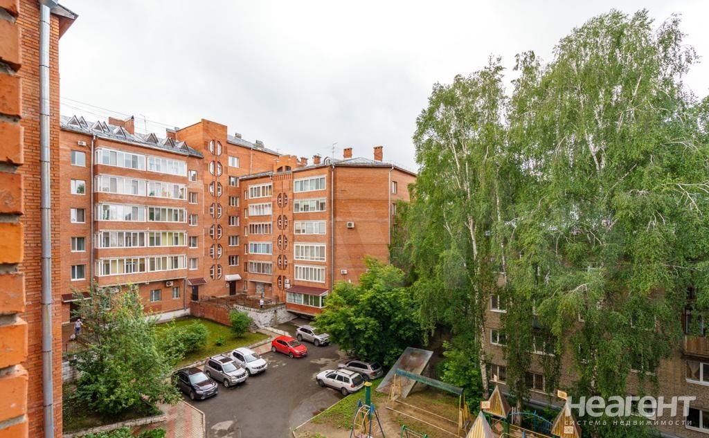 Продается 3-х комнатная квартира, 106,6 м²