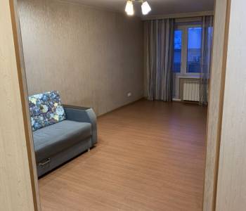 Сдается 1-комнатная квартира, 43 м²