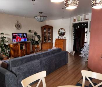 Продается Многокомнатная квартира, 167 м²