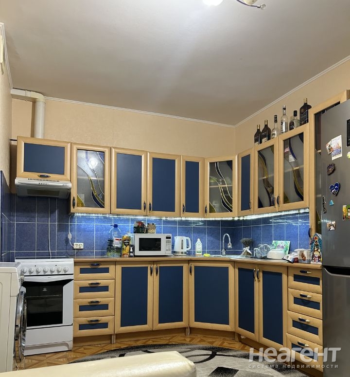 Продается 1-комнатная квартира, 44,1 м²