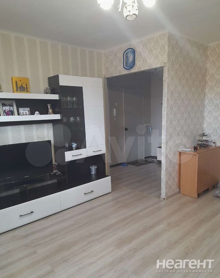 Продается 3-х комнатная квартира, 64 м²