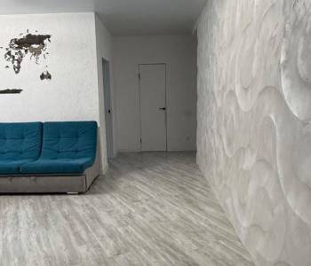 Продается 3-х комнатная квартира, 77 м²