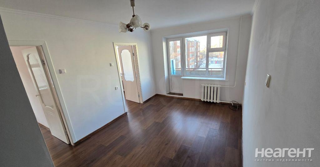 Продается 3-х комнатная квартира, 47 м²