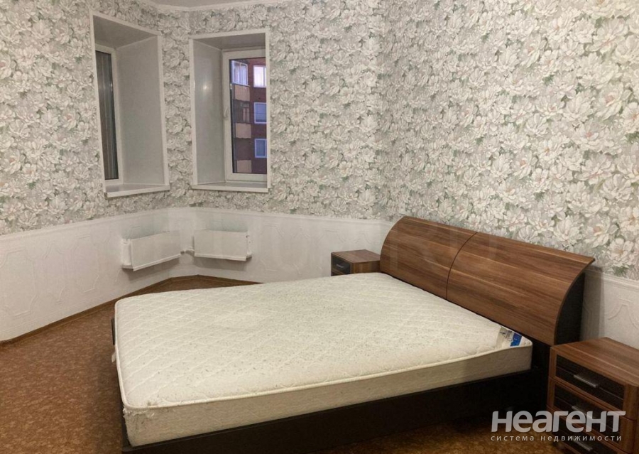 Сдается 2-х комнатная квартира, 62 м²