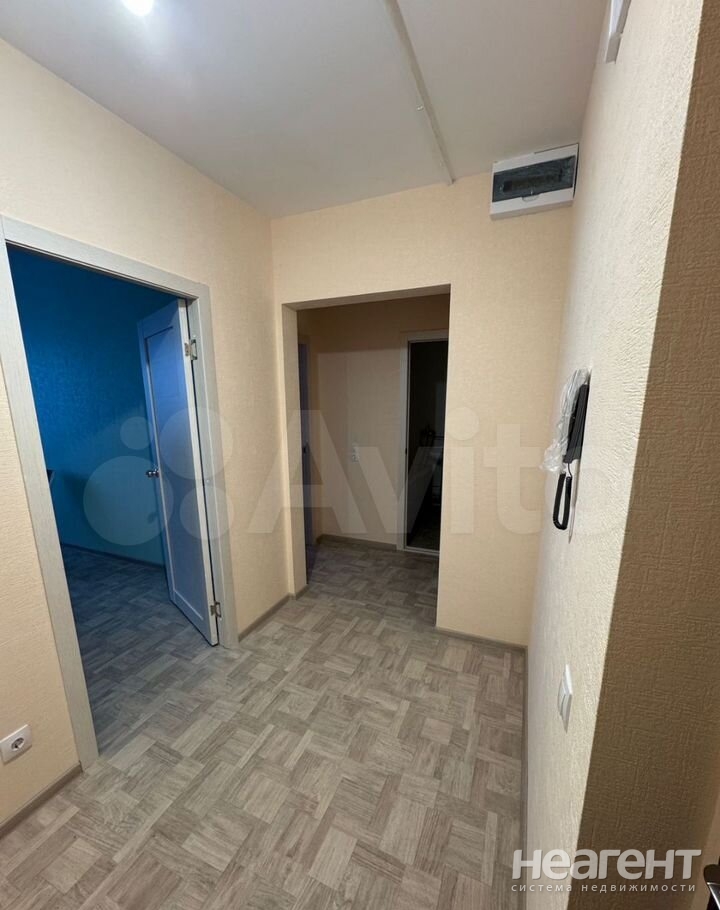 Продается 2-х комнатная квартира, 60 м²