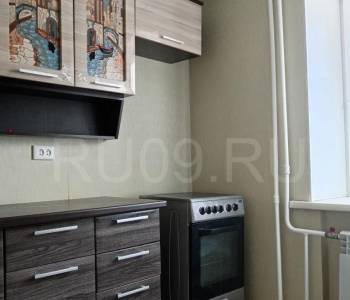 Продается 1-комнатная квартира, 32 м²