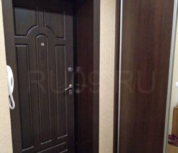 Продается 1-комнатная квартира, 32 м²