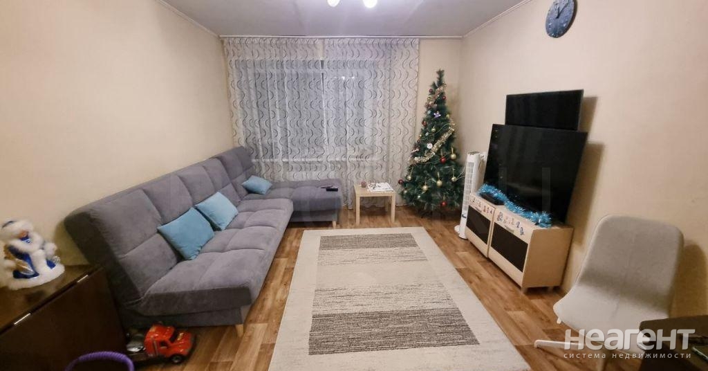 Продается 3-х комнатная квартира, 63 м²