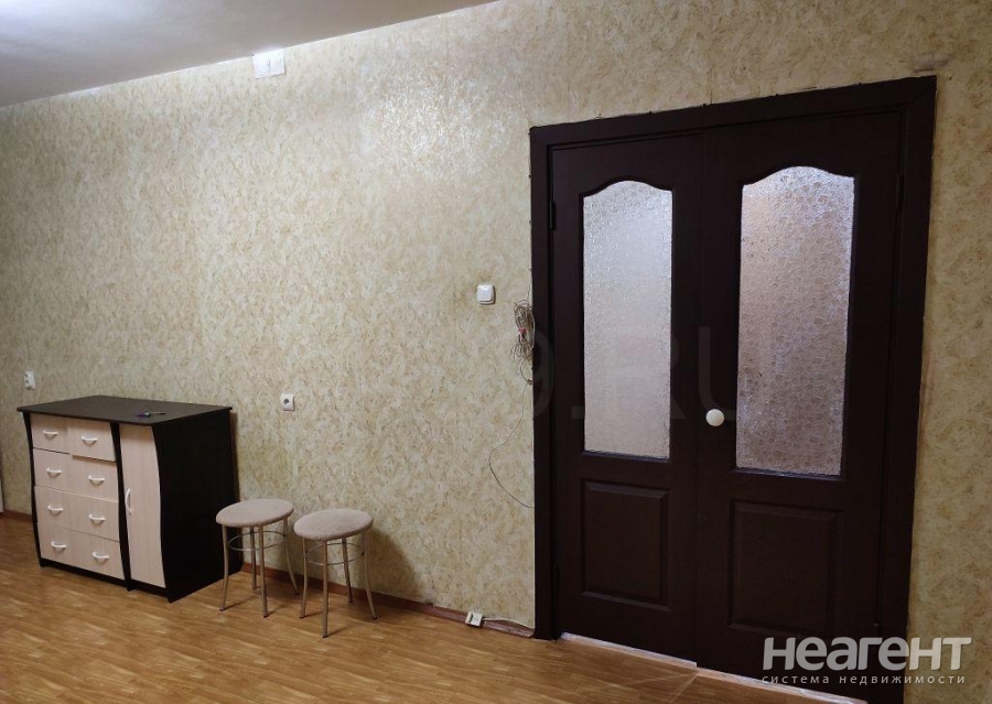 Продается 1-комнатная квартира, 36 м²