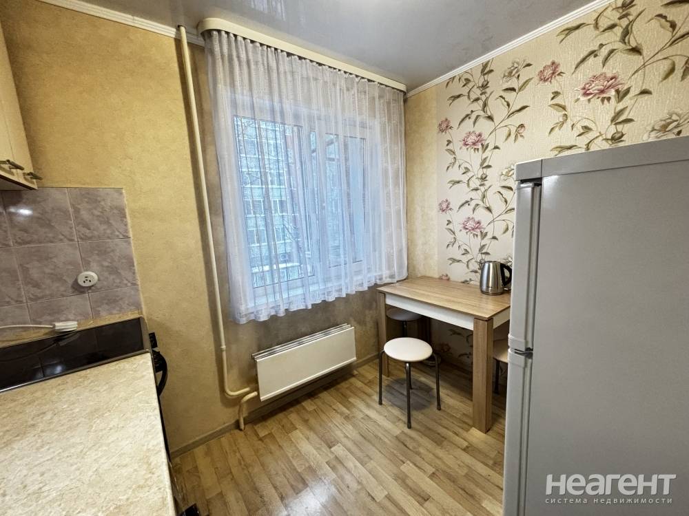 Сдается 1-комнатная квартира, 30 м²