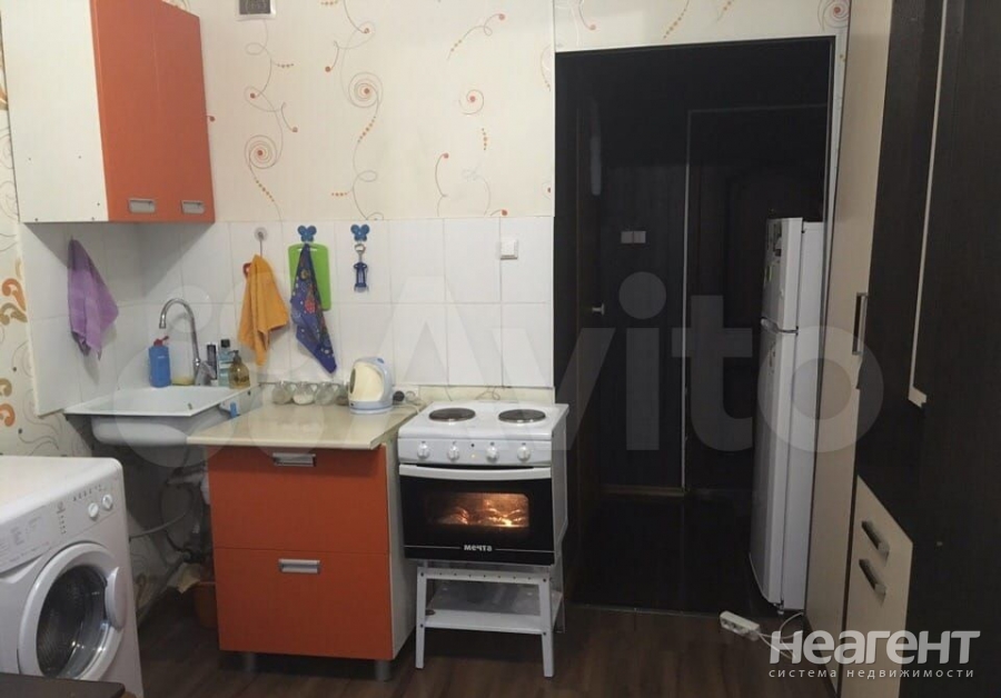 Продается 1-комнатная квартира, 14,9 м²